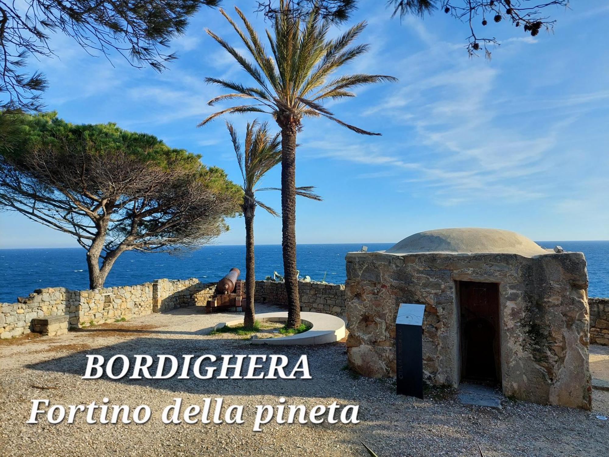 Emozioni Casa Vista Mare Bordighera Bagian luar foto